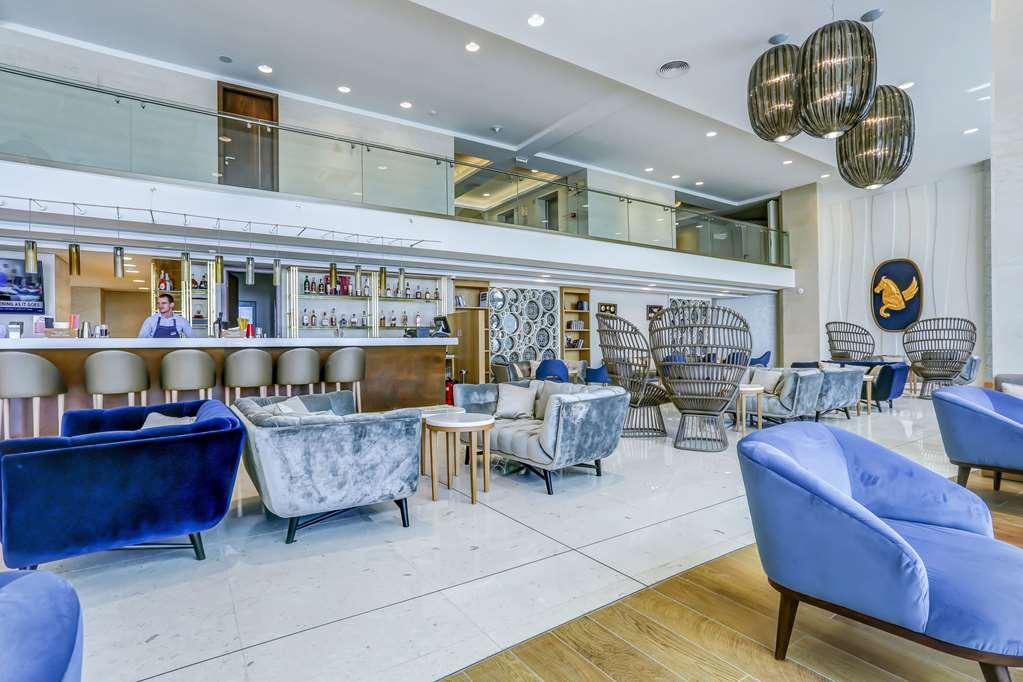 Maritim Hotel Paradise Blue Албена Ресторант снимка