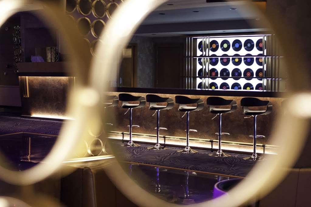 Maritim Hotel Paradise Blue Албена Ресторант снимка