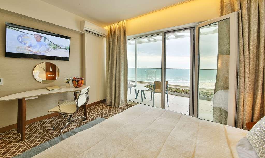 Maritim Hotel Paradise Blue Албена Стая снимка