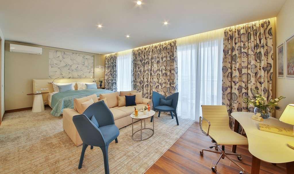 Maritim Hotel Paradise Blue Албена Стая снимка